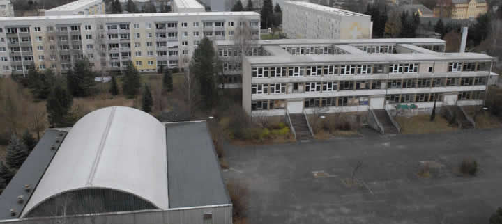 9/95Gymnasium/Luftbild 01.jpg